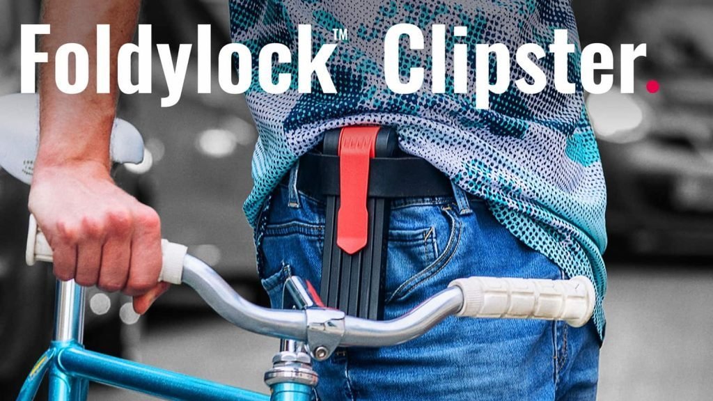 A cyclist with the foldylock clipster attached to their belt