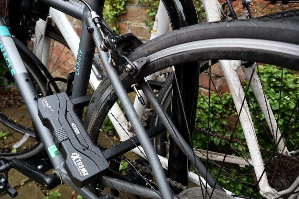 The strongest bike lock - sheldon brown locking method abus 59 extreme