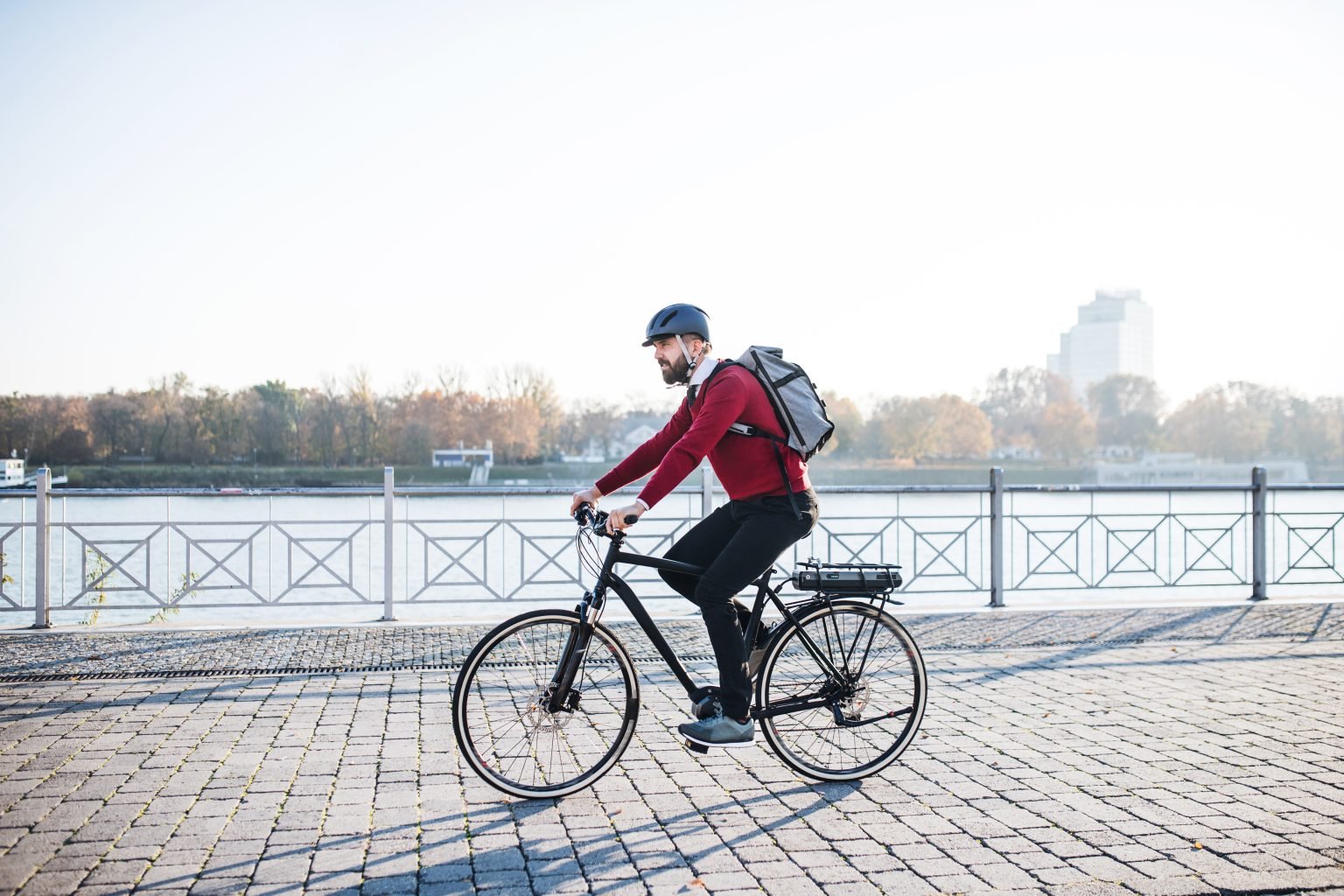 Average speed of store an electric bike