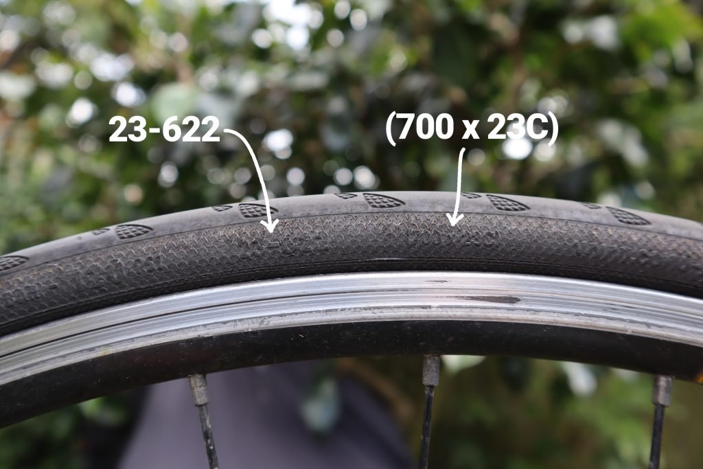 700c tire clearance size