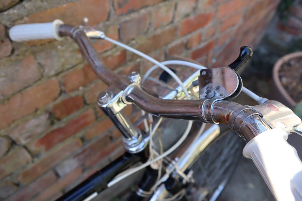 How to clean rust off bike handlebars