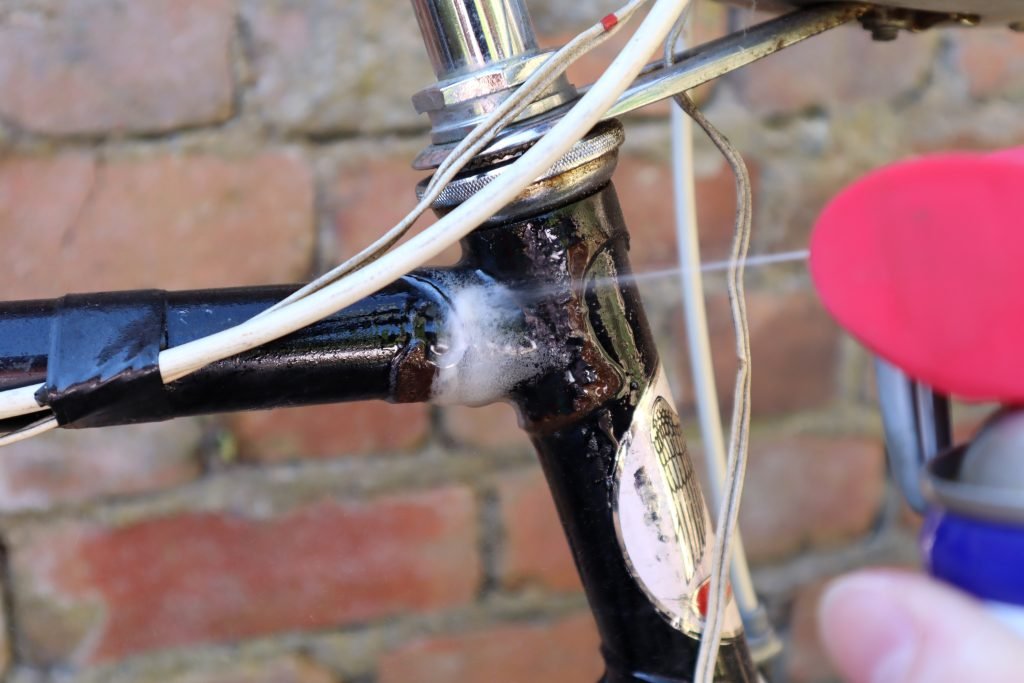 WD40 for bicycle rust removal