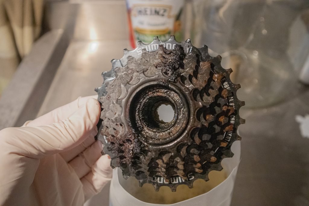 How to fix a rusty bike freewheel